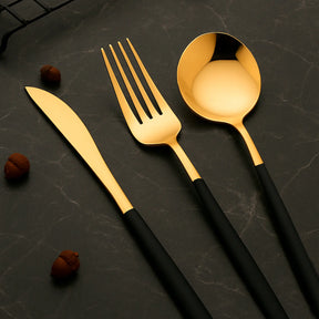 Conjunto de Talheres Modelo Modernista Gold 30 Peças Marrausi