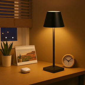Luminária de Mesa Modelo Abajur Marrausi